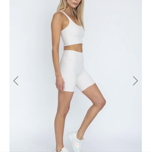 BNWOT Skatie Cece Bike Shorts Vanilla - Picture 5 of 8